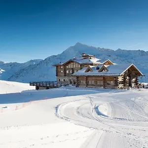 Sunny Valley Mountain ***** Санта-Катерина-ди-Вальфурва